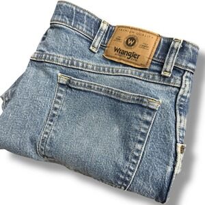 Wrangler Authentic Jeans Mens 38x29 (38x26) Light Wash Regular Fit Denim Pants